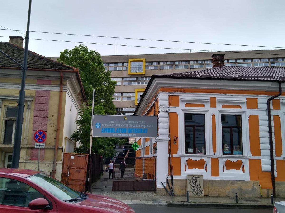 Garsoniera In Centru Apartment Cluj-Napoca Ngoại thất bức ảnh